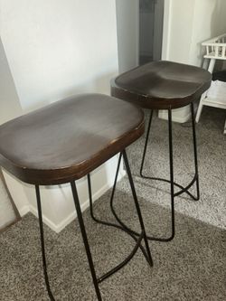Bar Stools 