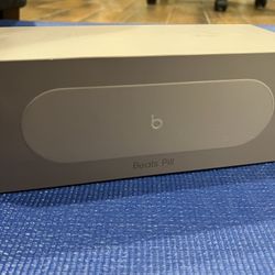 Beats Pill x Kim Kardashian - Wireless Bluetooth Speaker