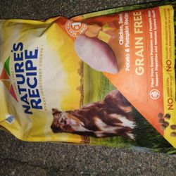 2 Whole Bags 24lbs Nature’s Recipe Grain Free Chicken, Sweet Potato &amp; Pumpkin Recipe, Dry Dog Food