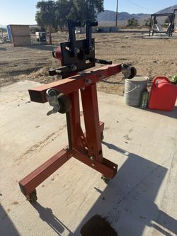 Strongway 1,500-lb Folding Engine Stand (#47034)