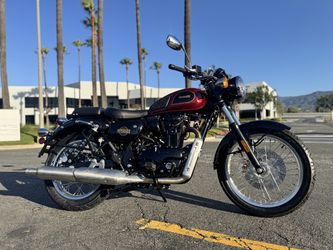 NEW 2025 Benelli Imperiale 400 Motorcycle - Classic Retro Style ABS