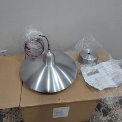 Charles https://offerup.com/redirect/?o=TG9vbWlzLkluYw== Lightweight Pendant Light Fixture New