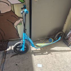 Razor kick scooter