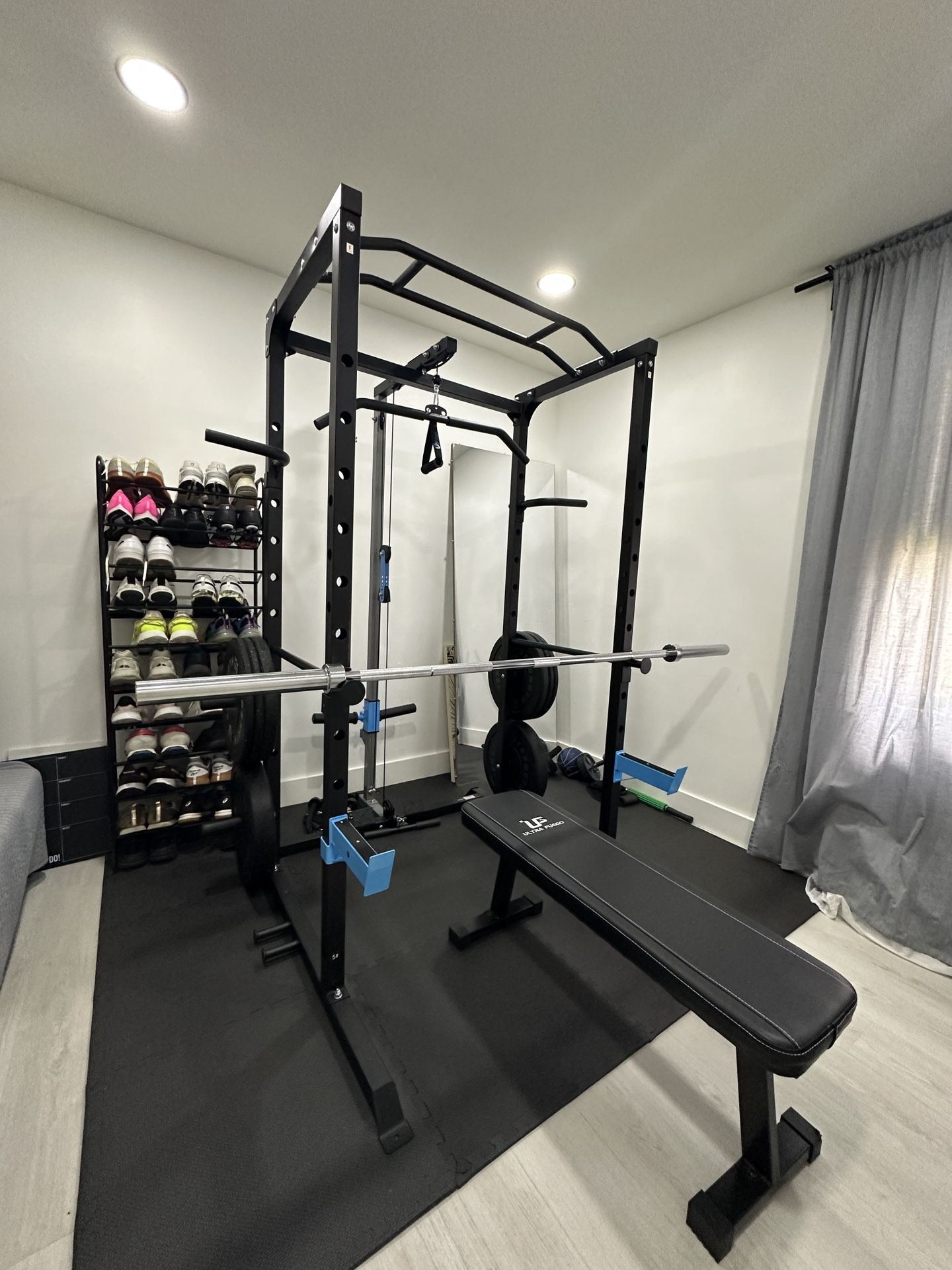 Multifunctional Power Cage Home Gym