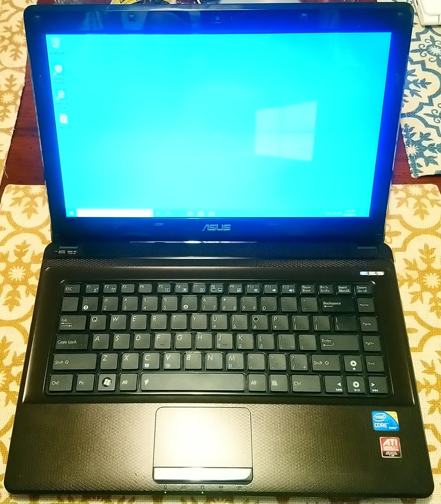 Asus laptop - restored - Intel i5 - Win10 - Office16 - Clean