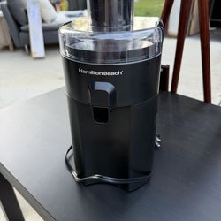 hamilton beach juicer and brita pitcher with filter bundle