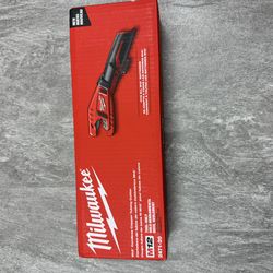 Milwaukee M12 cordless copper tubbing cutter