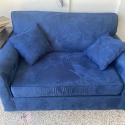 Blue Velvet Sleeper Loveseat Couch