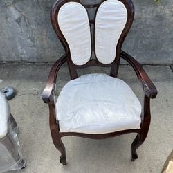 Dining Room Chair Set