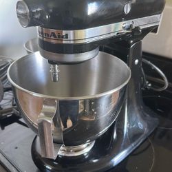 Kitchen Aid Mixer