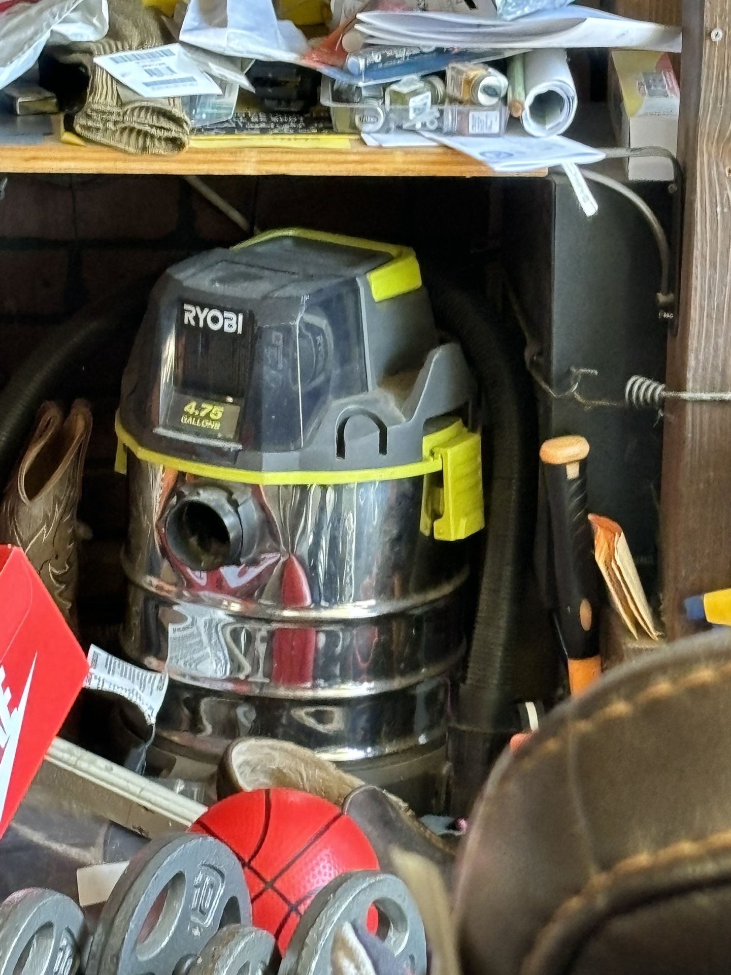 Ryobi Battery Powered Shop Vac