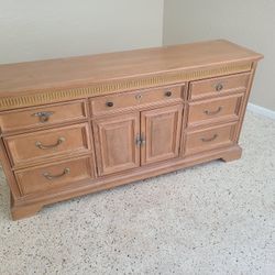 Furniture Excellent Condition 