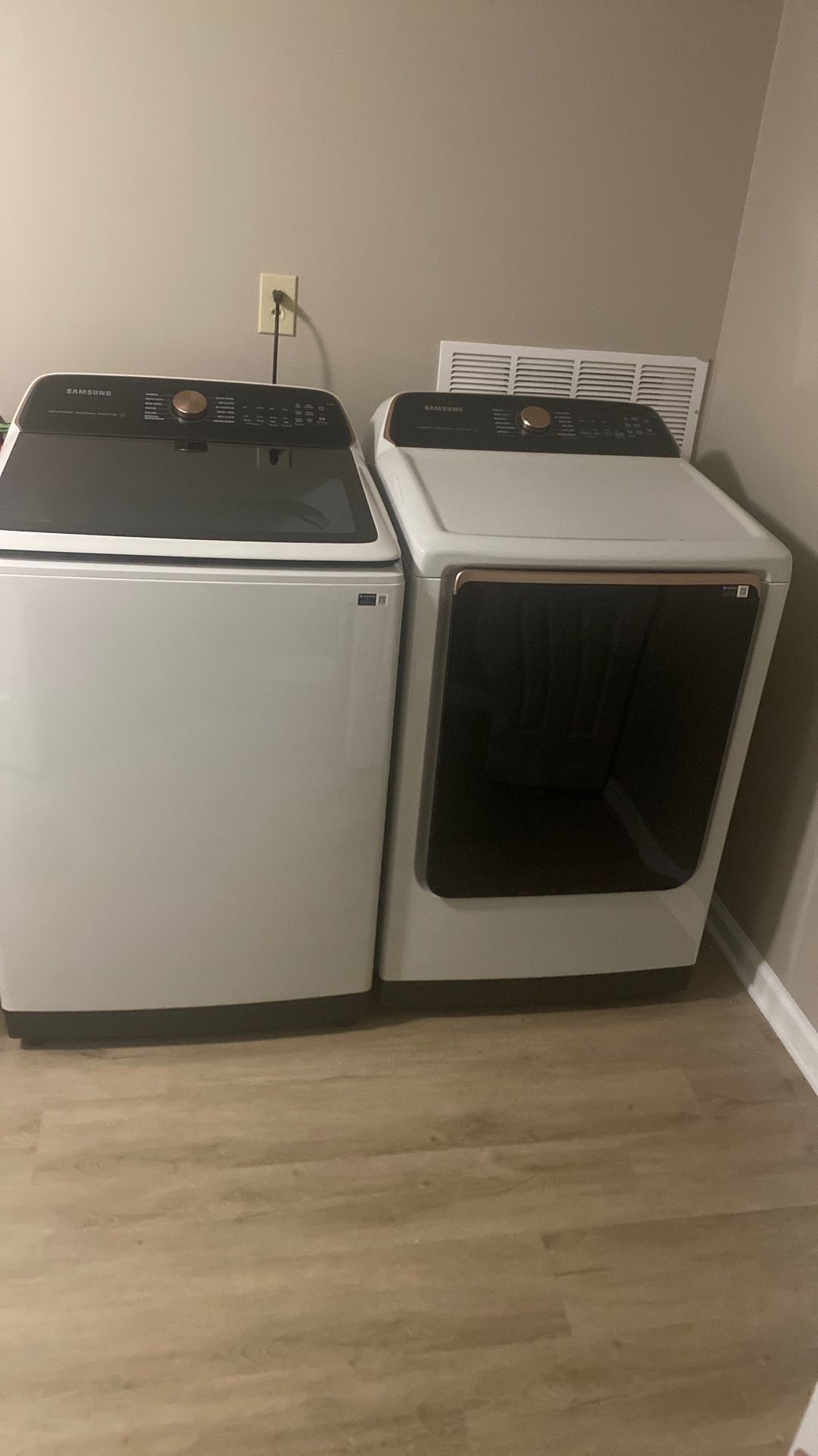 Samsung Washer/Dryer Ivory
