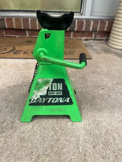 Daytona 3-Ton Heavy Duty Ratcheting Jack Stand