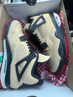 Jordan 4s