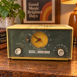 Vintage 1970s Philco Ford Solid State AM Clock Radio Working MCM Retro