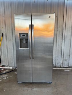 GE REFRIGERATOR