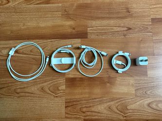 APPLE CHARGING ACCESSORIES