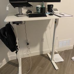 Electric Standing Desk