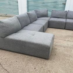 Sectional Sofa 
