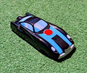Disney/Pixar The Incredibles2 Super Shine Convertible Pullback Tin Toy Car GUC