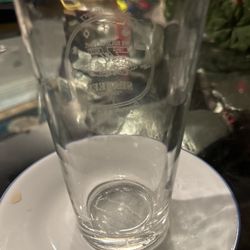 Souvenirs Pint Glass