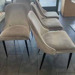 6 Gray Chairs 10$ Each Great Condition