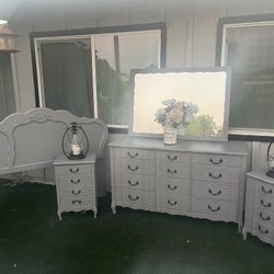 Bedroom Set 