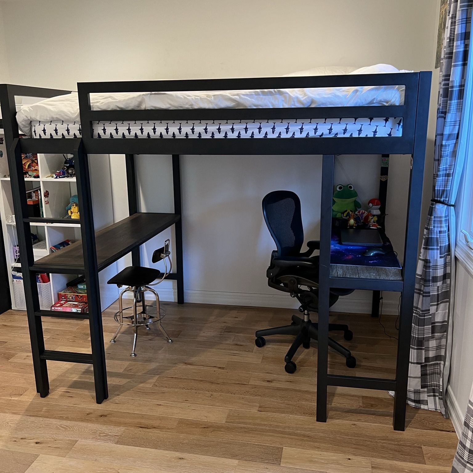 SALE Restoration Hardware Industrial Bunk Bed Double Table full