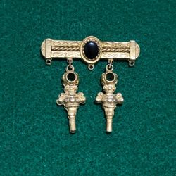 Vtg Gold Tone Brooch Pin