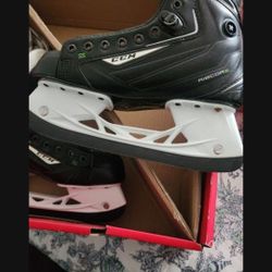 Skates 