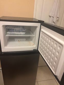 Frigidaire Mini Fridge