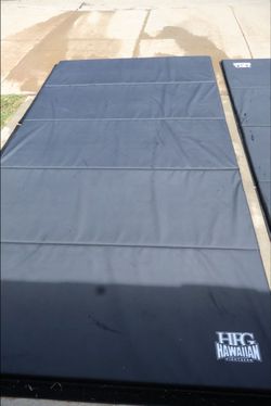 Grappling mats