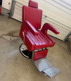 Heavy Duty Reclining Barber Chair with Headrest & Supports up to 500lbs & 360 Degrees Rolling