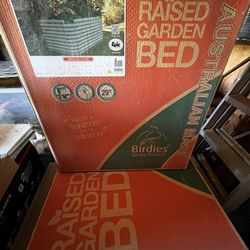 Raised Garden Bed 