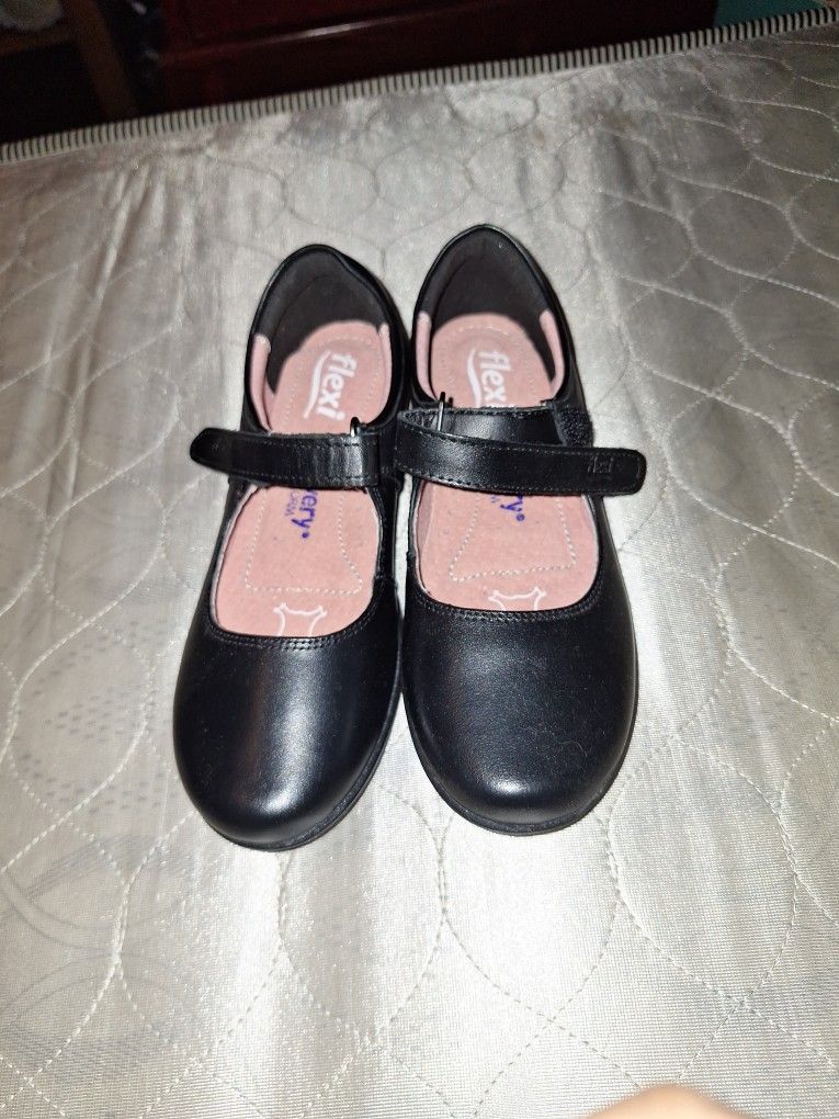 Girl Shoes 