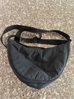 Black purse
