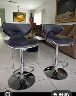 Stools bar