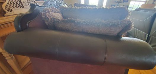 Giant Leather/Cloth Love Seat with piows