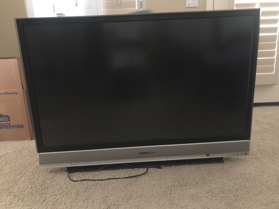 Panasonic 52 inch multimedia HD projection TV