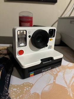 Polaroid