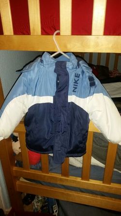 Boys size 3t Nike jacket