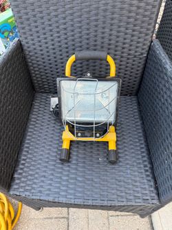 Portable Halogen Work Light with Stand