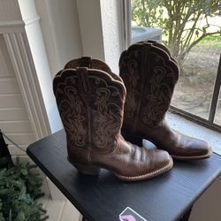 Women’s boots