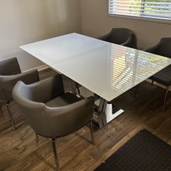 Rectangular, Glass, Expandable Dinner Table, With Chrome Base And 4 Chairs