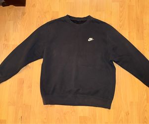 XL Nike Crewneck