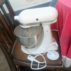 kourclhen aid clasuc mixer