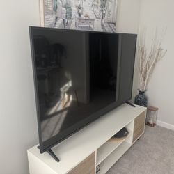 LG TV 65” - 65UM7300AUE