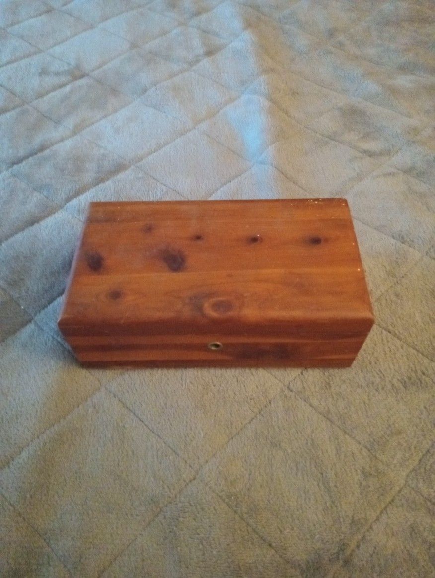 Lane Treasure Chest