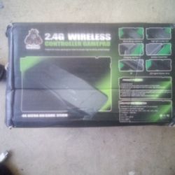 2.4 Wireless Controller Gamepad 